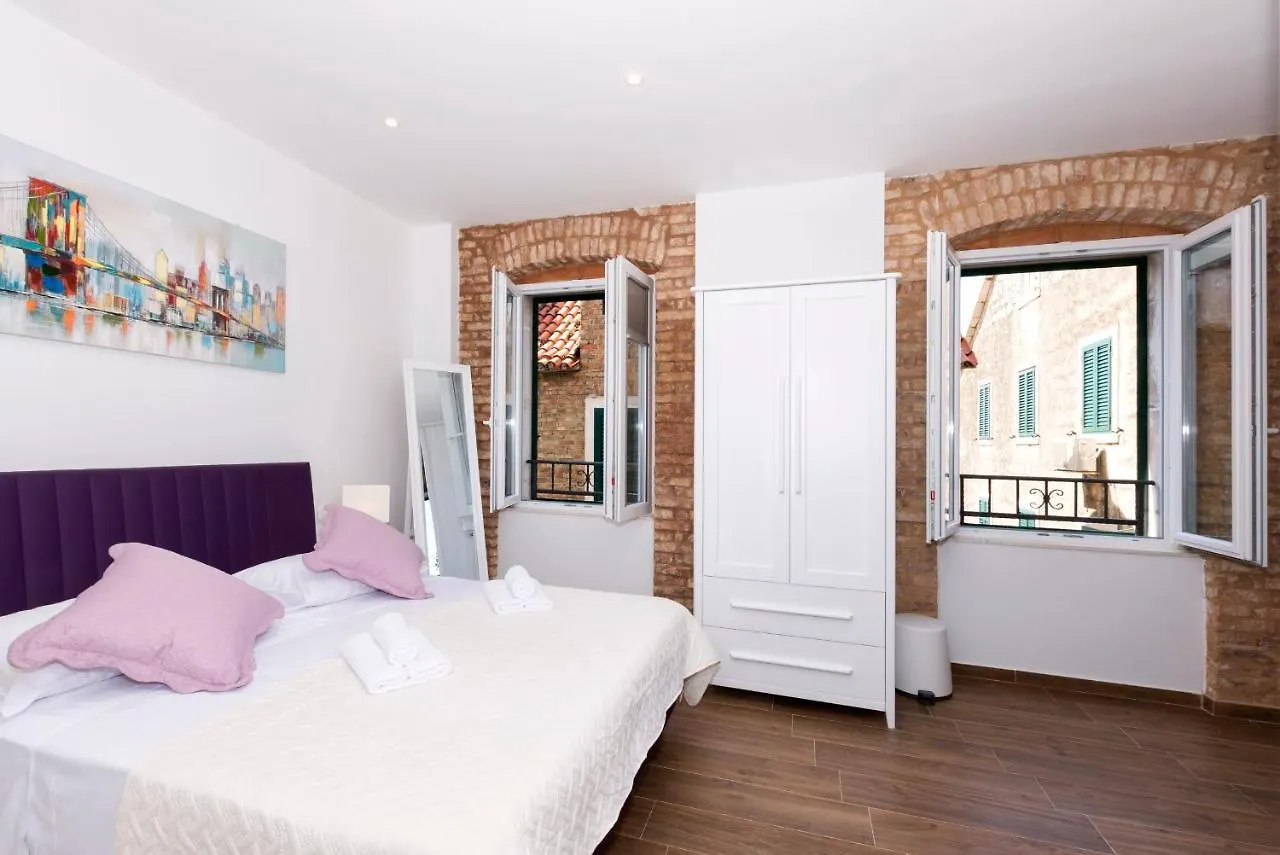 Guest house Peruzovic Rooms 3 Split